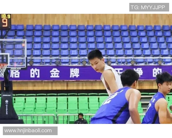 中国男篮05后混血新星崛起联手臂展230中锋冲击世青赛八强 中国男篮05后混血新星崛起联手臂展230中锋冲击世青赛八强